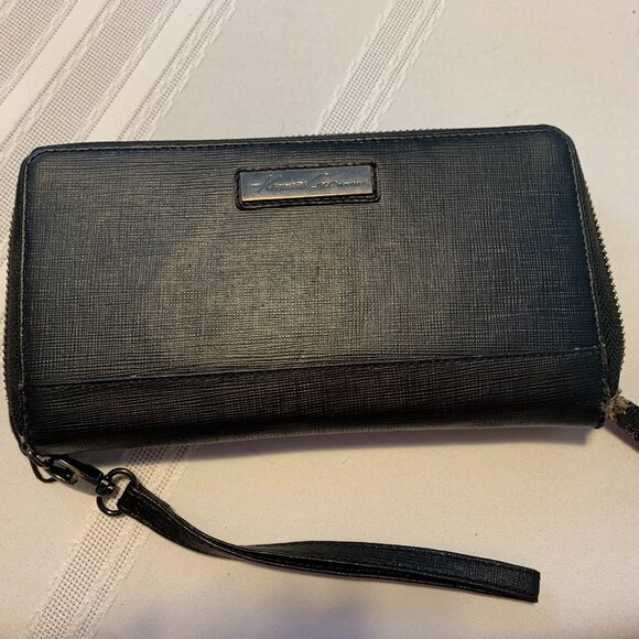 Kenneth Cole New York Wallet - Picture 1 of 6